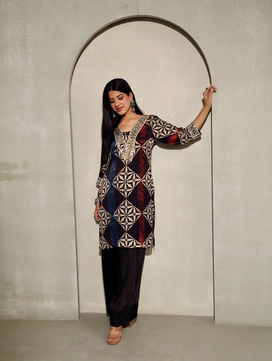 Mehfil Muse - Farsi Salwar Set
