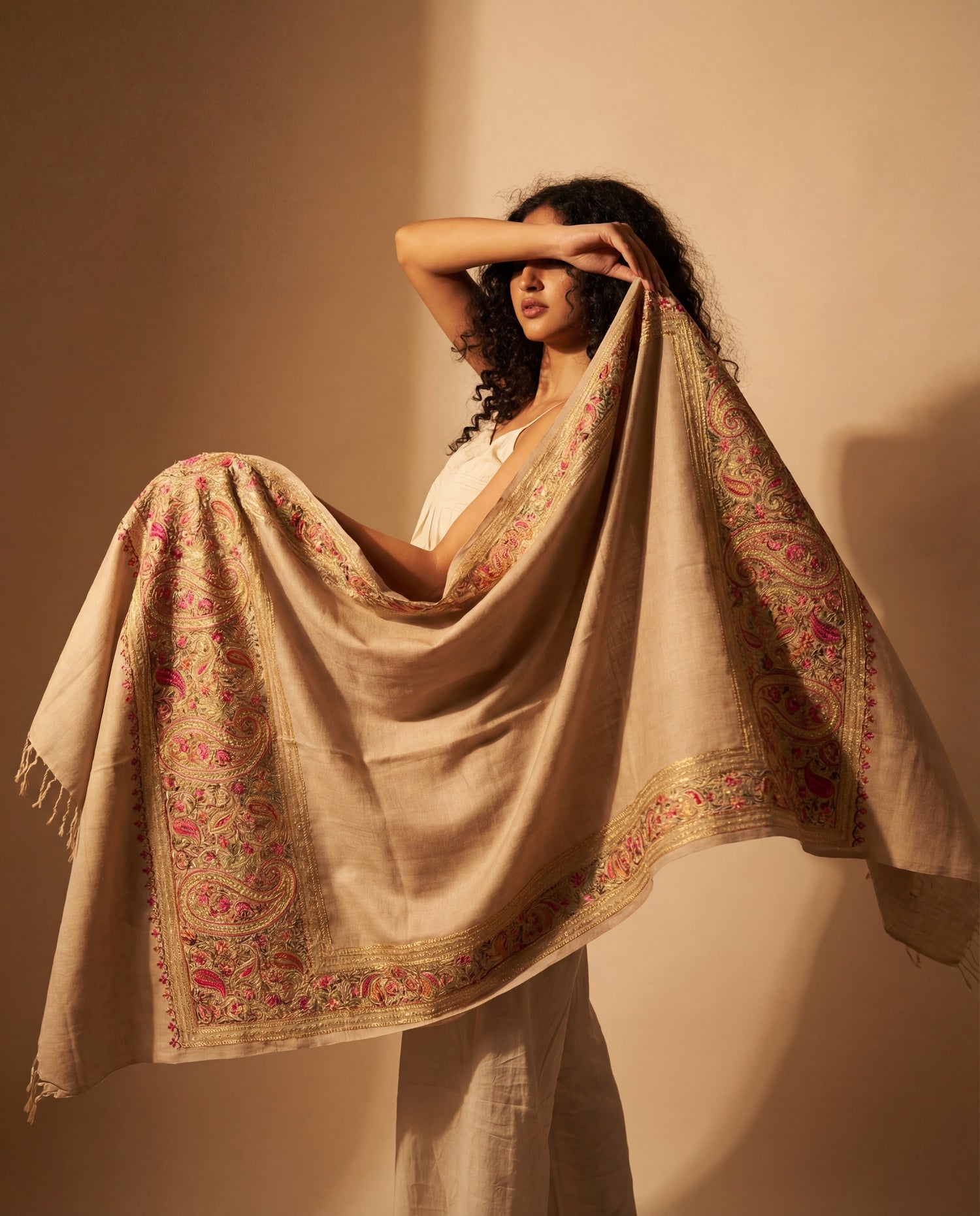 Qora - Unstitched