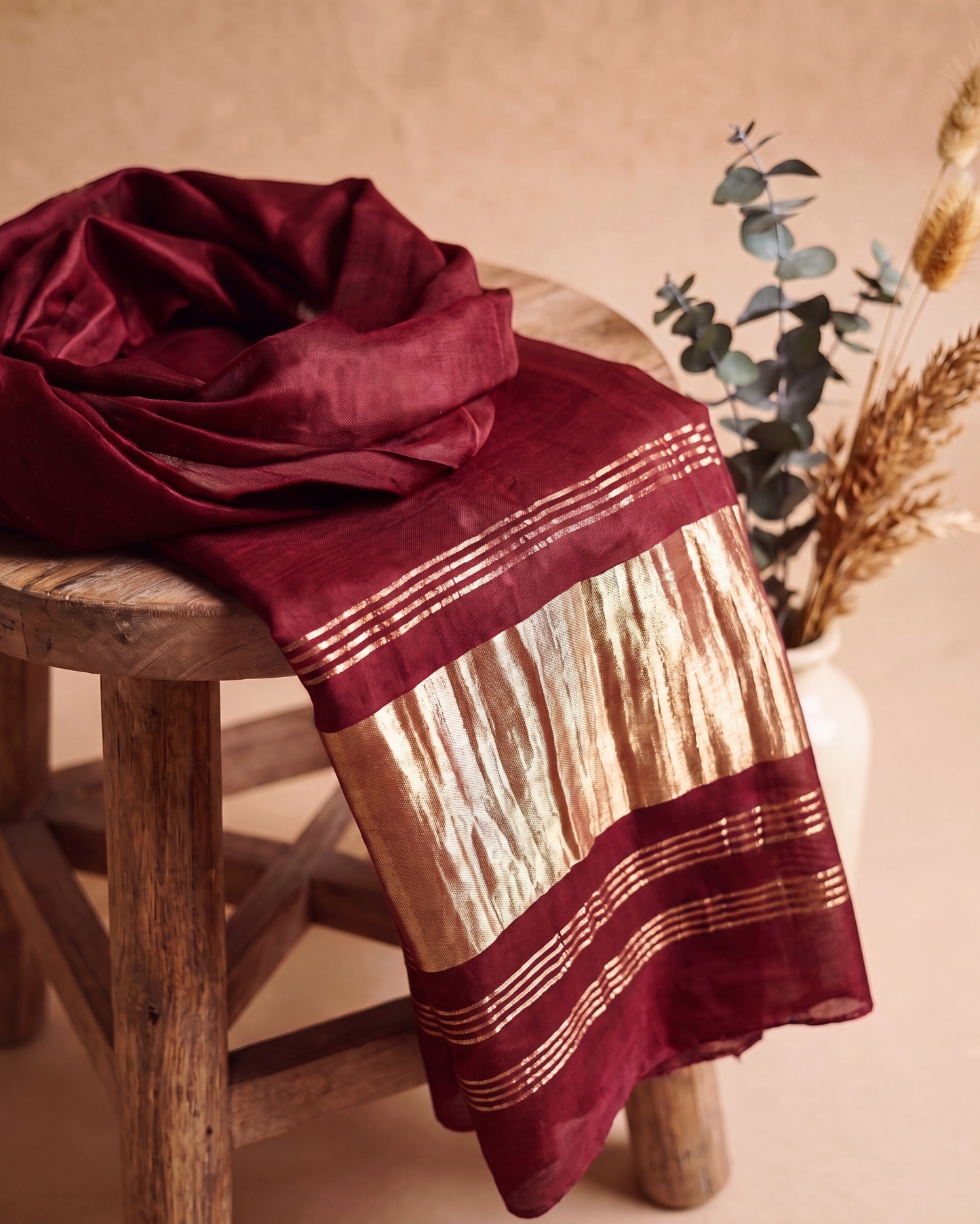 Vyān - Modal Unstitched Suit Set with Lagdi Patta Stole