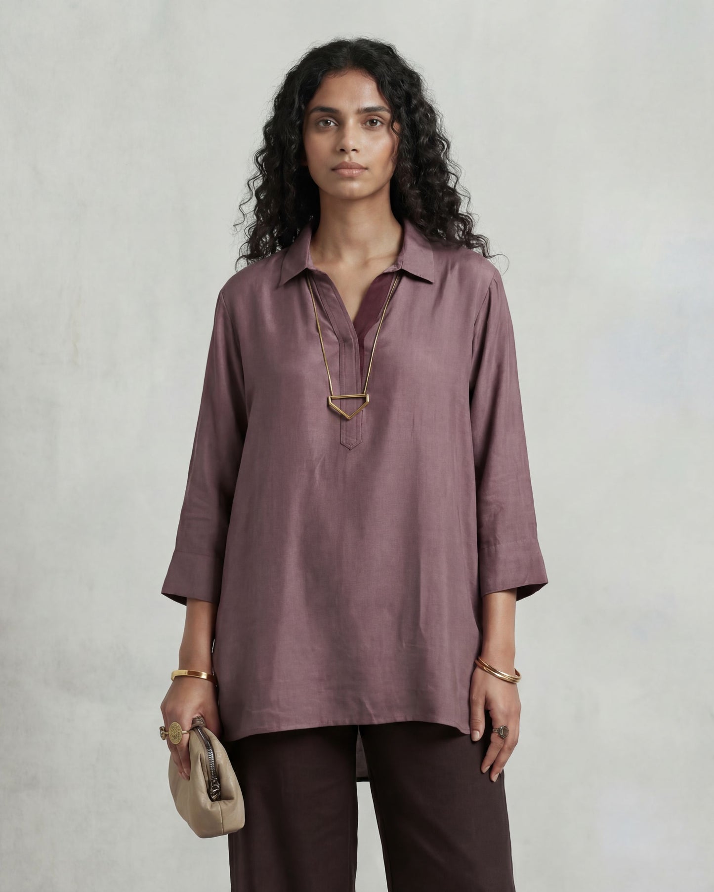 In Between - Relaxed Neutral Tunic