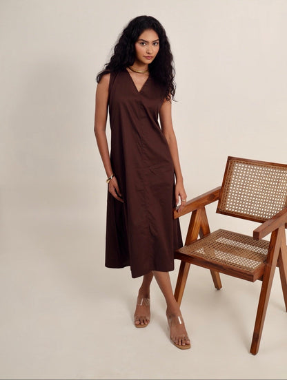 Cold Brew Collared Middi Dress