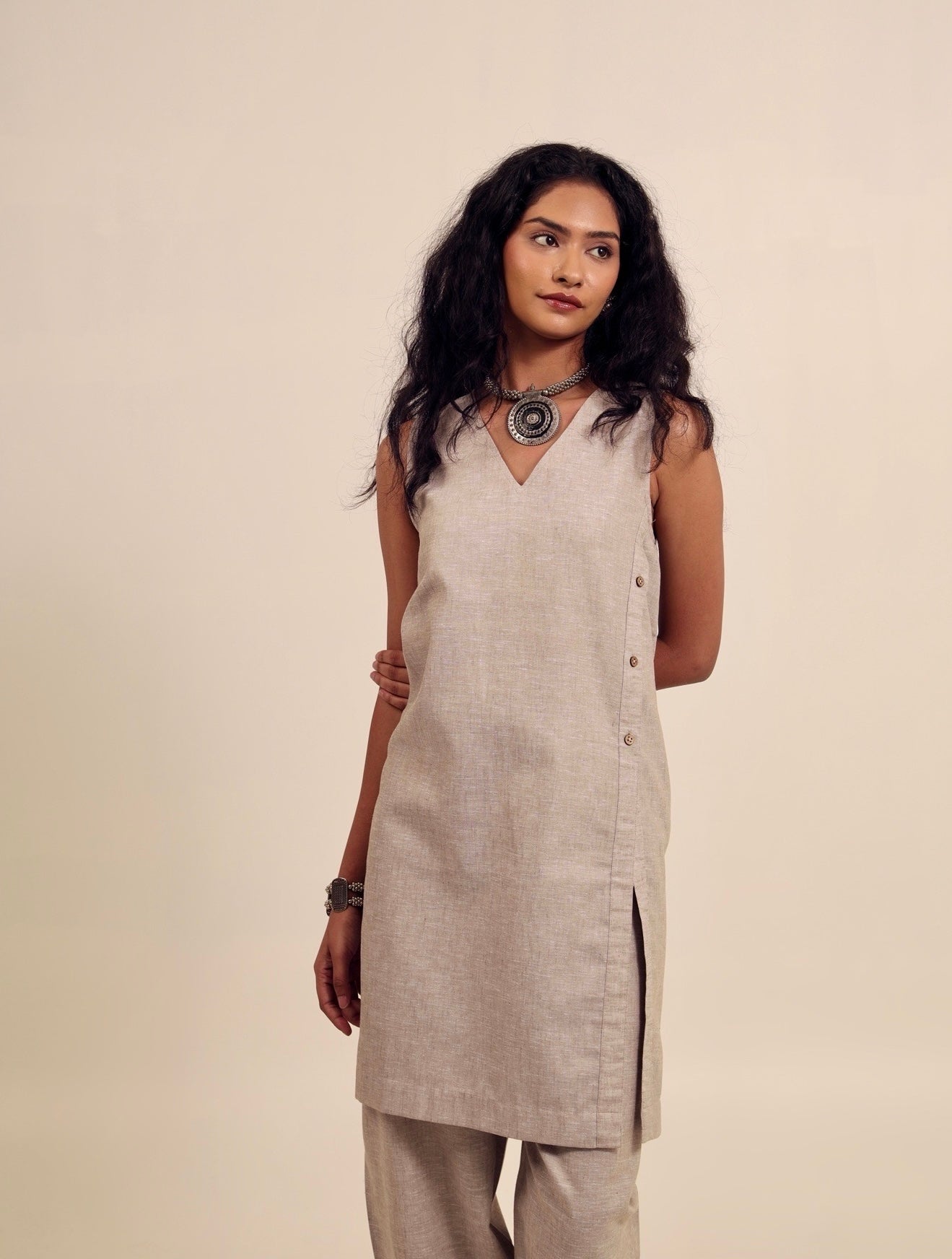 Slit Personality - Linen Kurta Set
