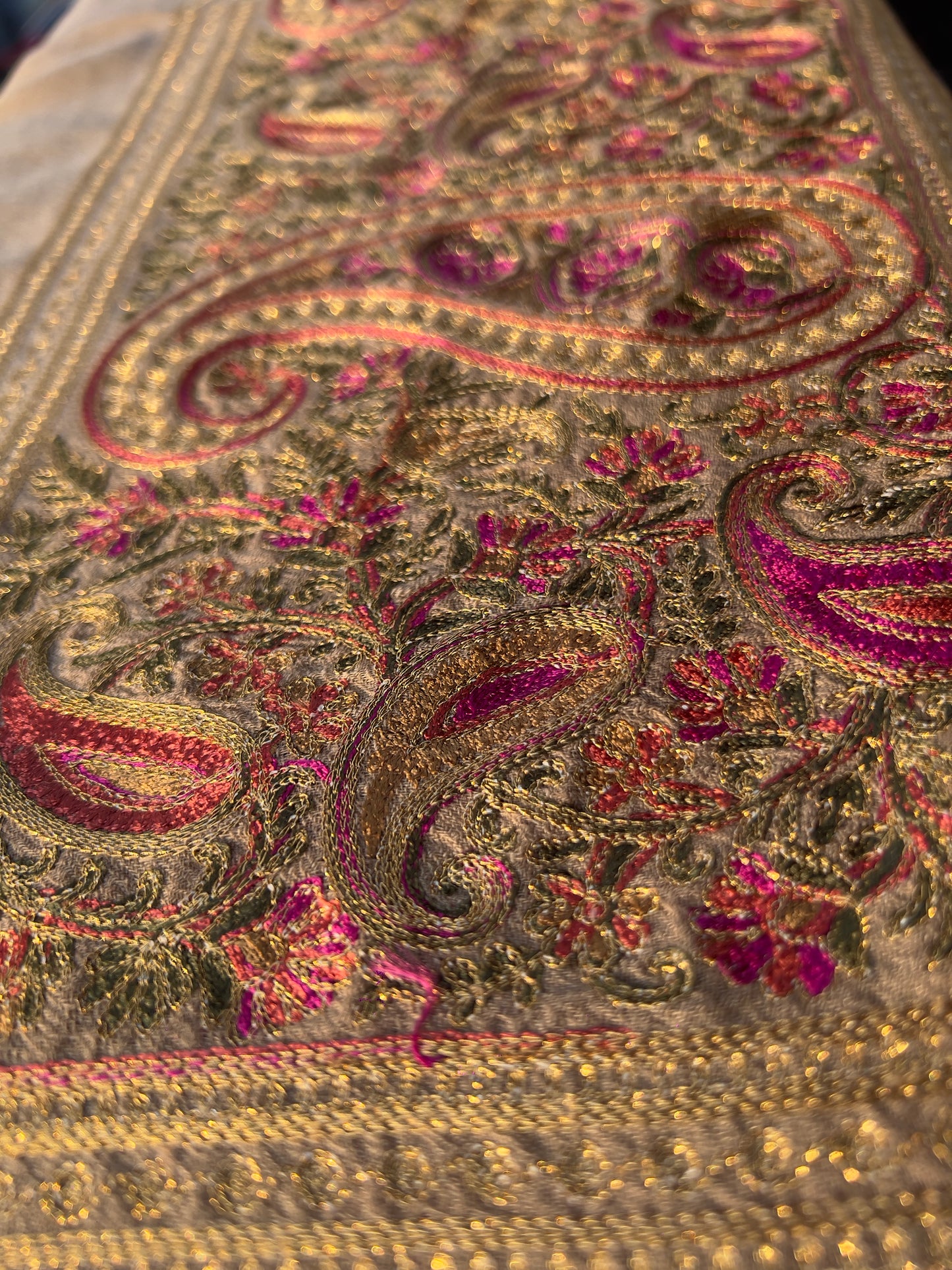 Ecru Sand Stole - Embroidered Pashmina Stole