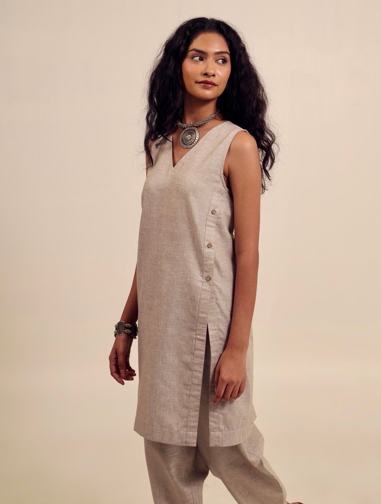 Slit Personality - Linen Kurta Set