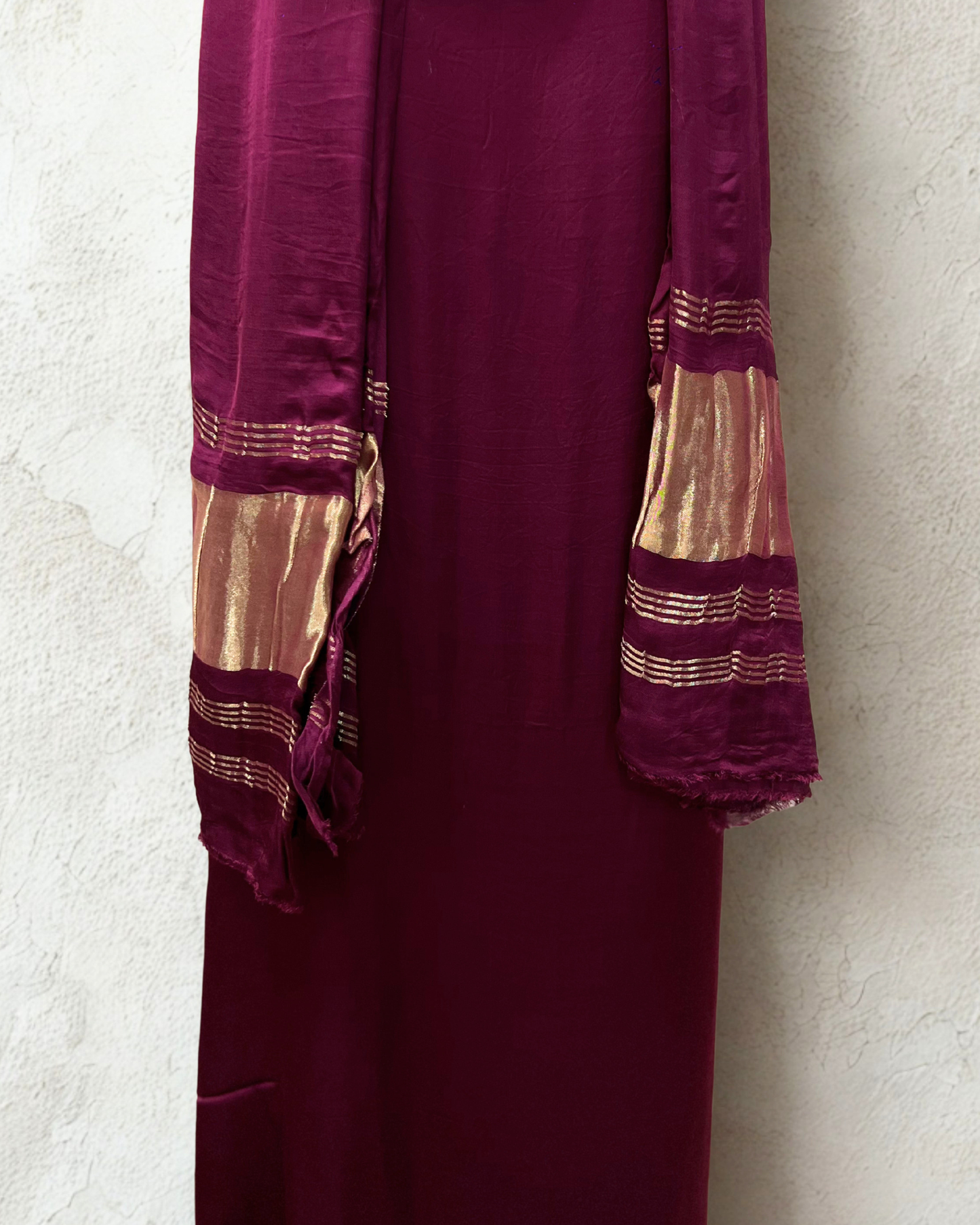 Vyān - Modal Unstitched Suit Set with Lagdi Patta Stole