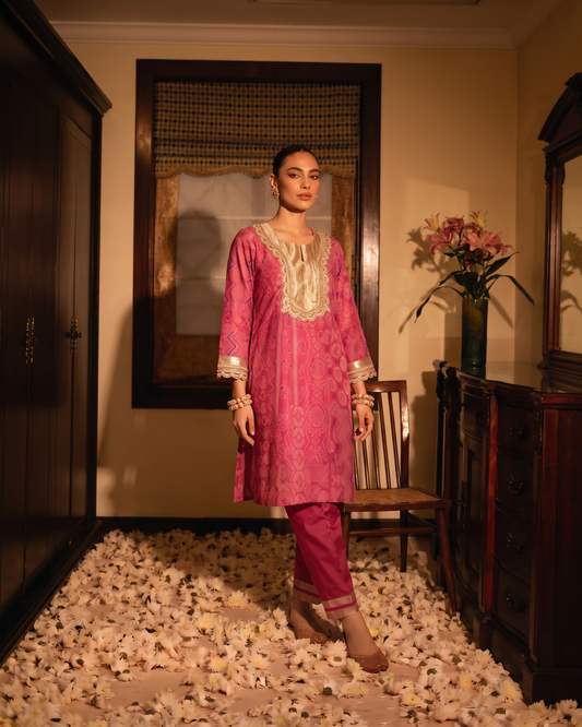 Here for the Drama – Festive Tunic Set with Gota Detailing