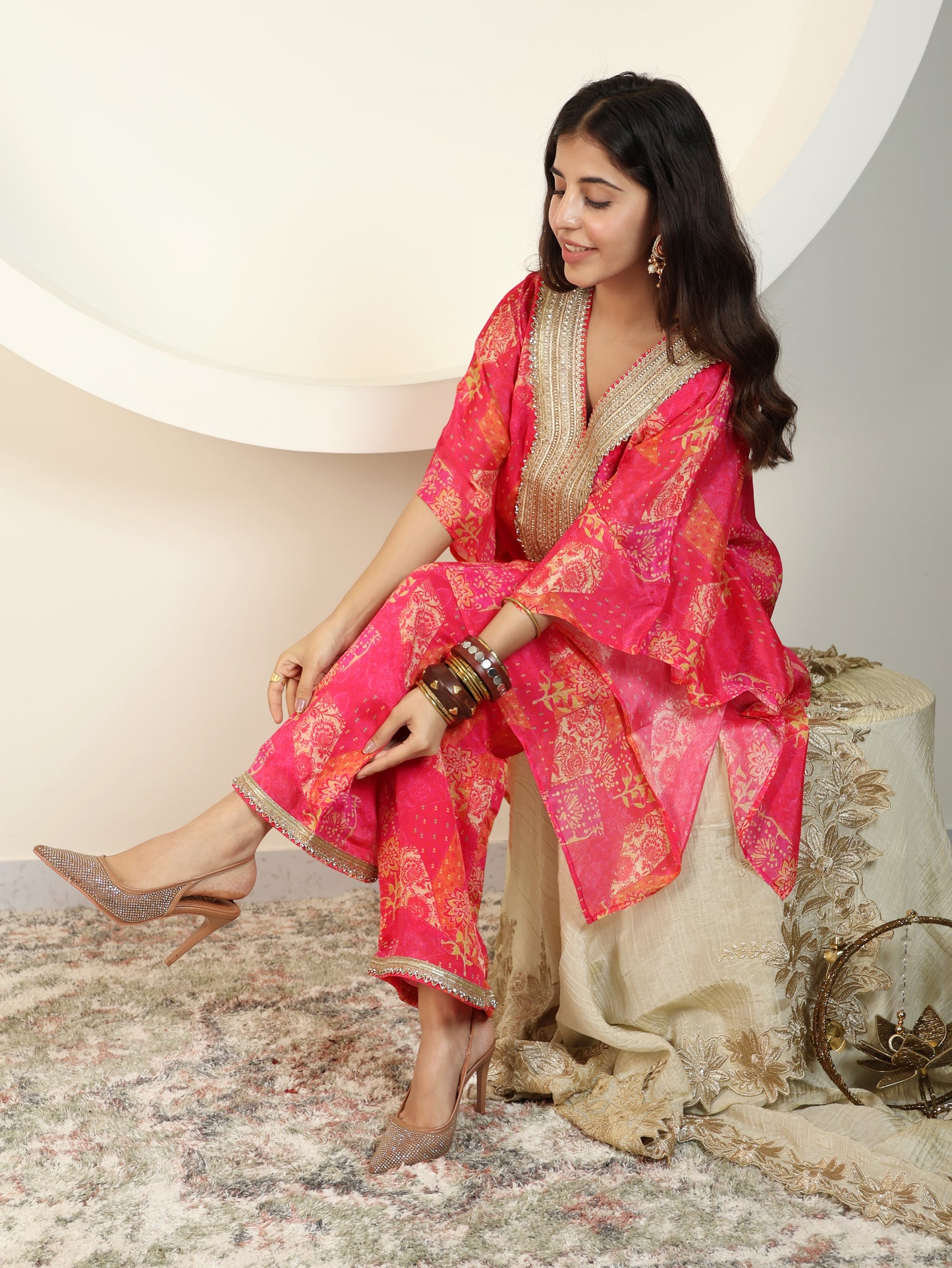 Glow Motion Kaftan Set